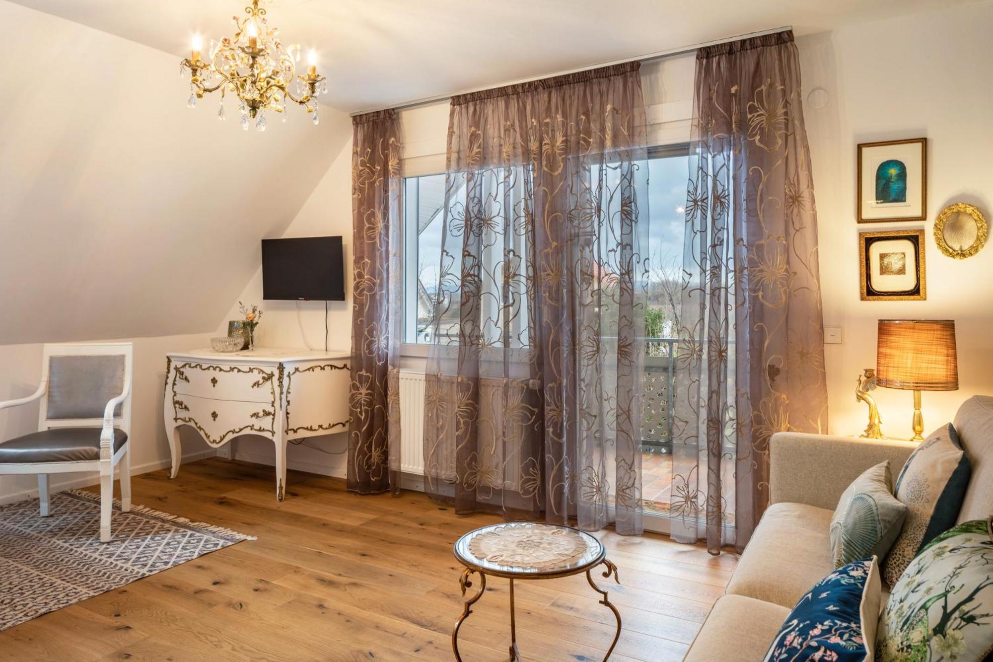 Gaestehaus - Im Gaertle 2 Niederrotweil Luaran gambar